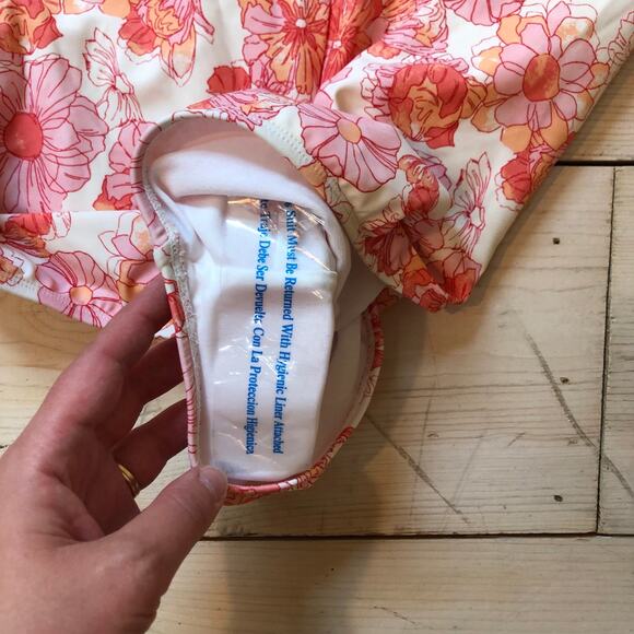 Shade & Shore NWT Women's Peach Floral Shirred Bandeau Swimsuit L (12/14) - Picture 11 of 11